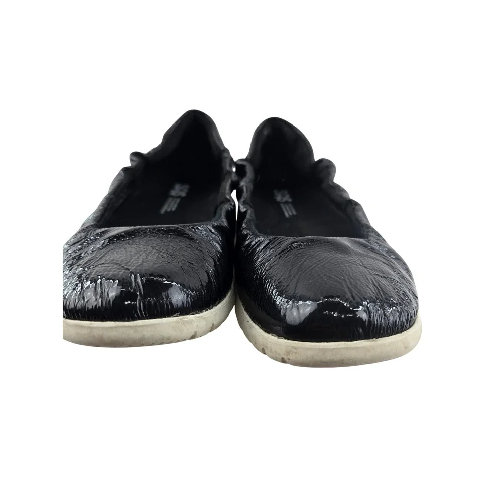 SAS Radiant Black Patent Leather Ballet Flats Womens 7.5‎ M Slip On Made in USA